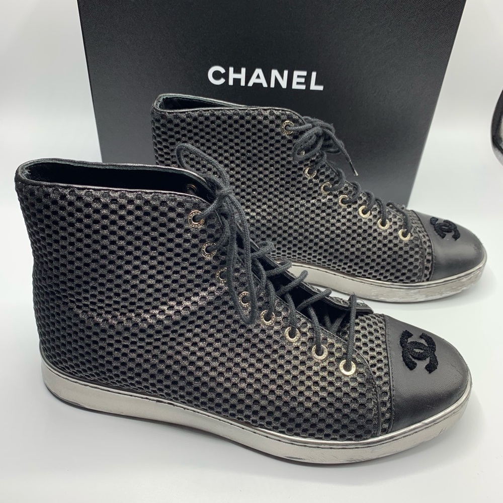 ❌SOLD❌ CHANEL High Top Mesh Sneakers Chuck Taylors - Picture 3 of 6